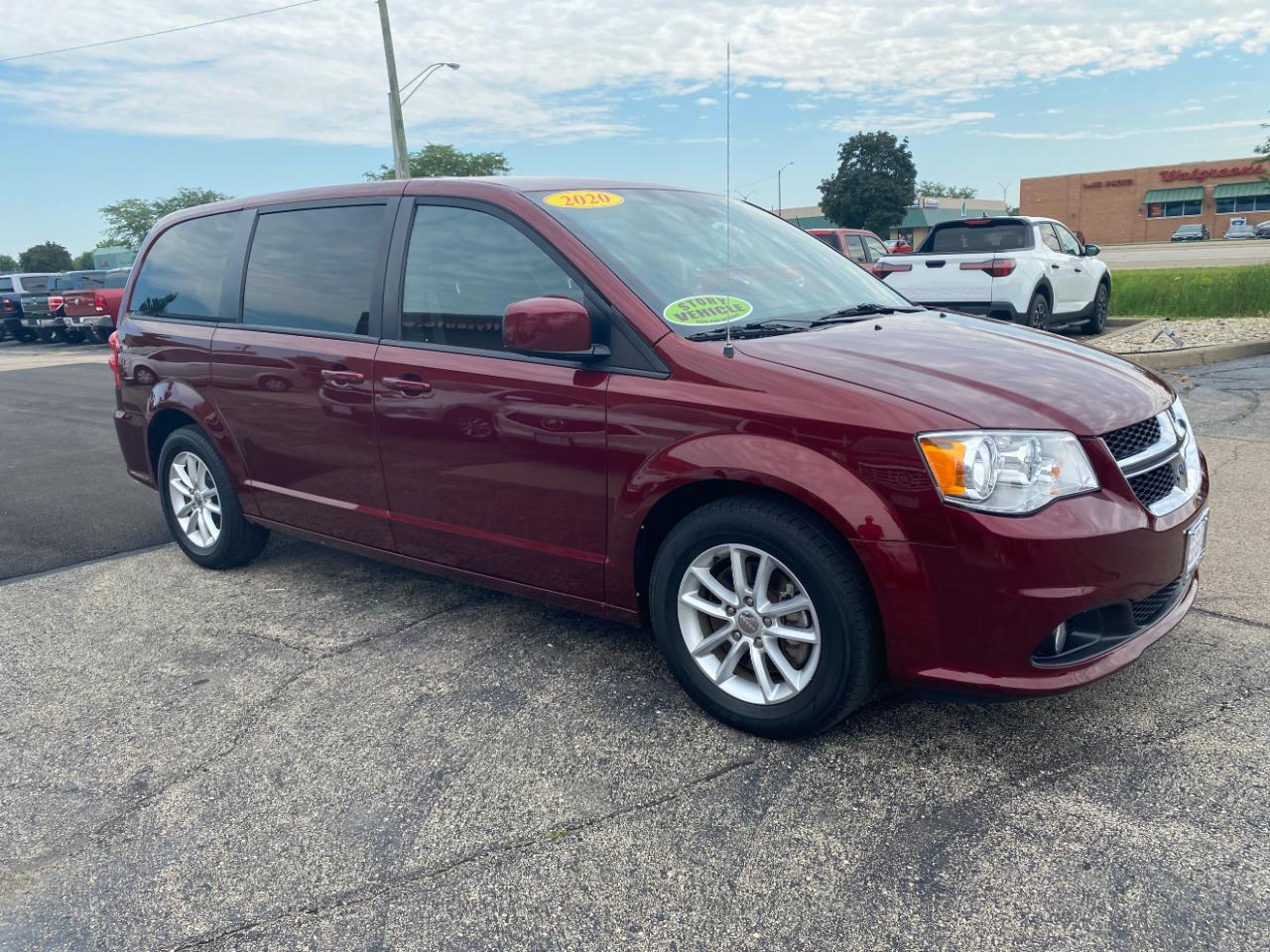 dodge grand caravan 2020 2C4RDGBG6LR247340 image dodge grand caravan 2020 2C4RDGBG6LR247340 image